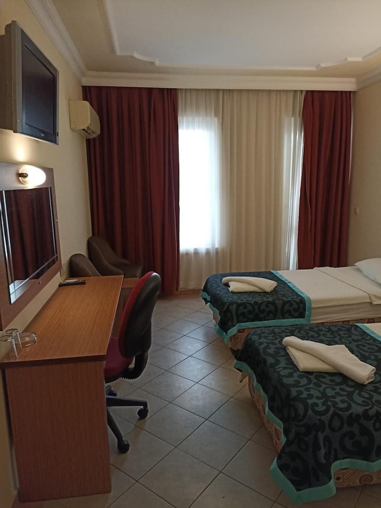 Sun Fire Beach Hotel 9