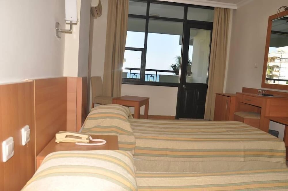 Elysee Rive Hotel 5