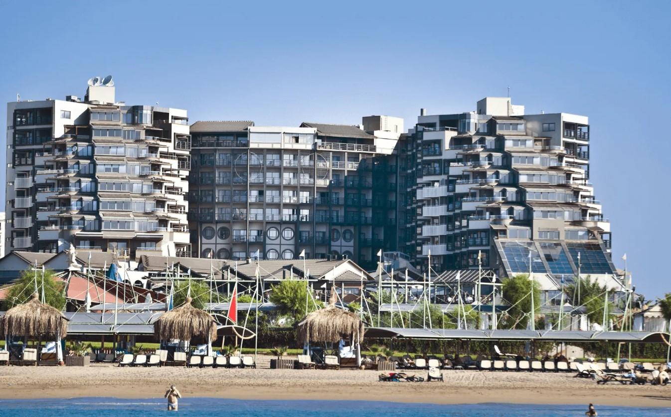 Limak Lara Deluxe Hotel & Resort 3
