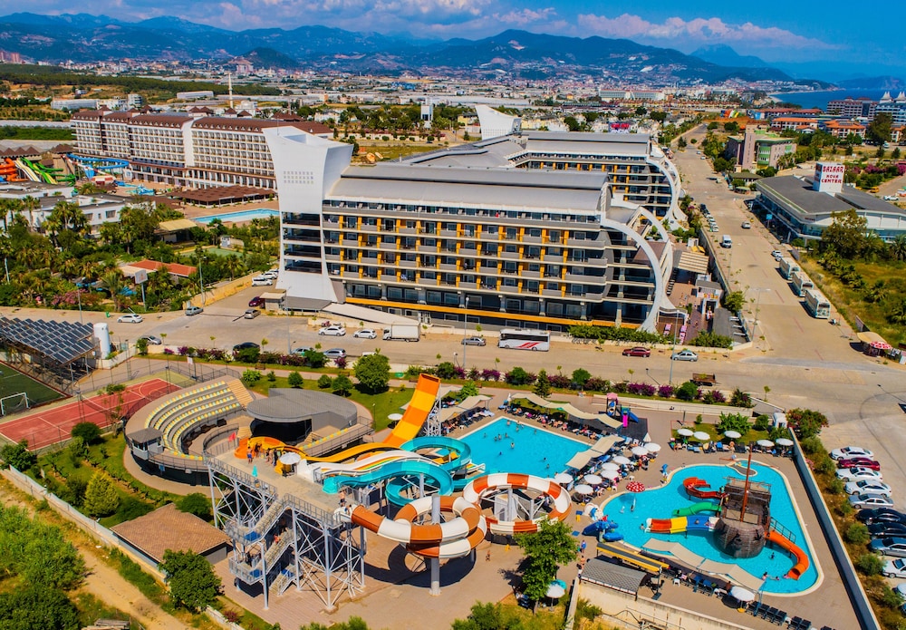 Senza The Inn Resort & SPA 1