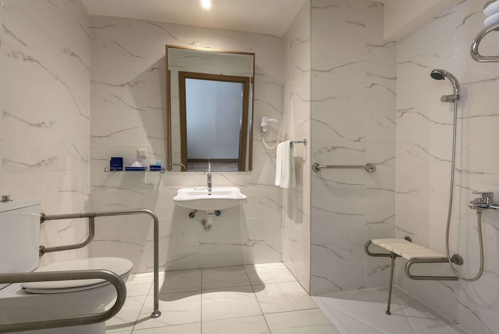 Wyndham Garden Lara 9