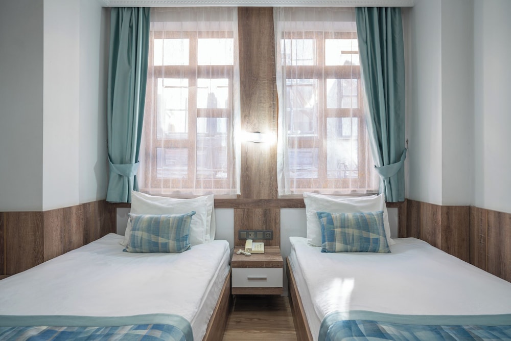 Oscar Garden Hotel 21