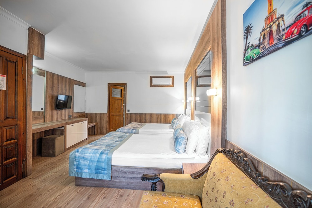 Oscar Garden Hotel 14