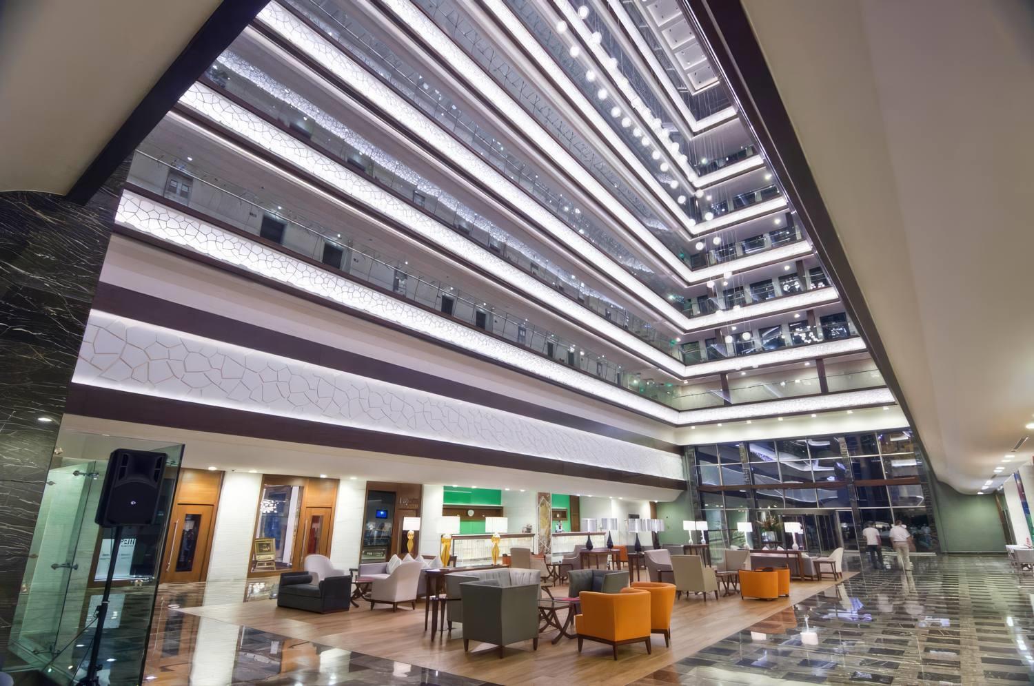 Ramada Plaza by Wyndham Antalya 3