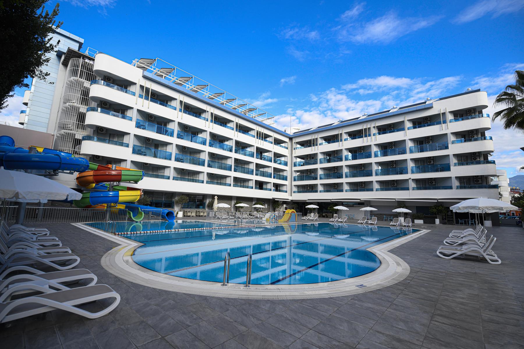 Avena Resort & Spa Hotel 1