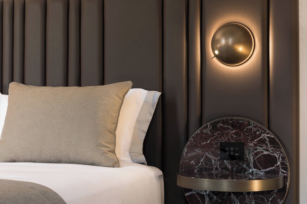 The Pantheon Iconic Rome Hotel, Autograph Collection 9