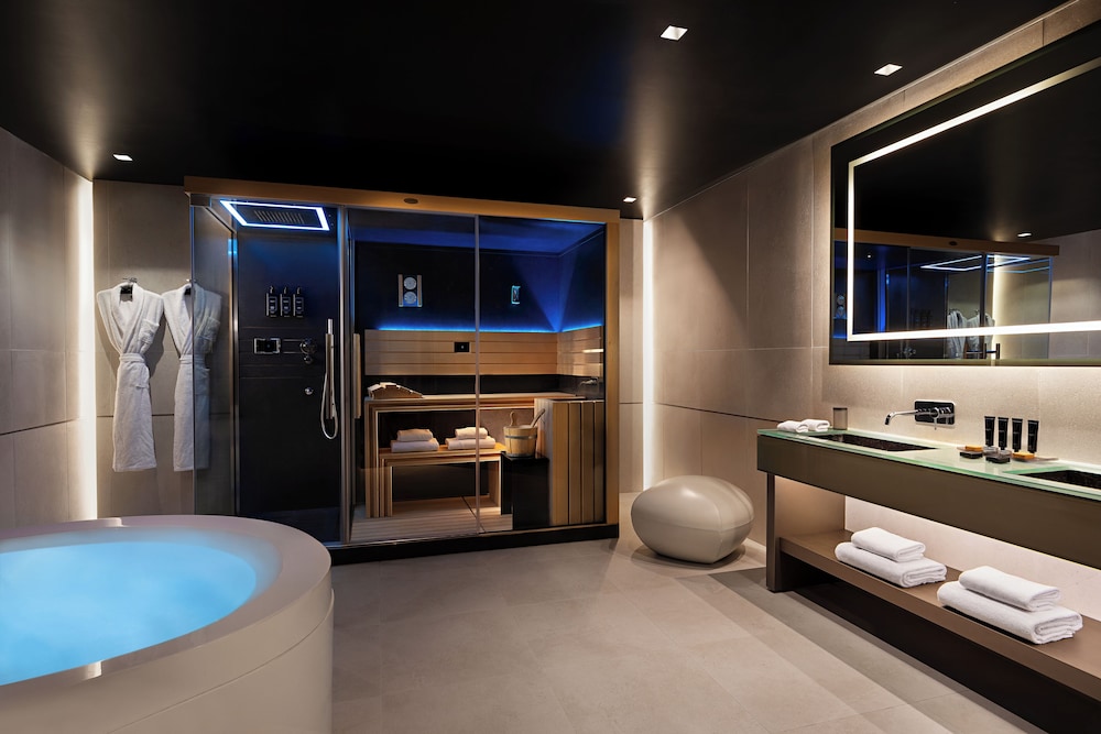 The Pantheon Iconic Rome Hotel, Autograph Collection 19