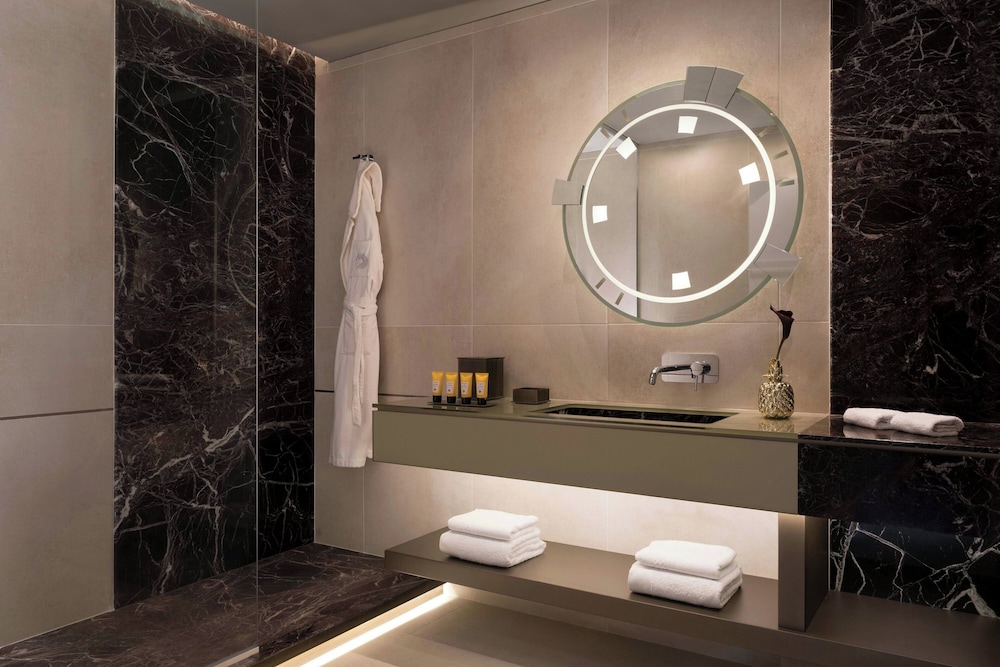 The Pantheon Iconic Rome Hotel, Autograph Collection 20