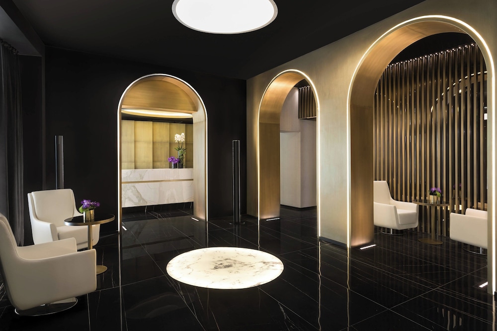 The Pantheon Iconic Rome Hotel, Autograph Collection 3