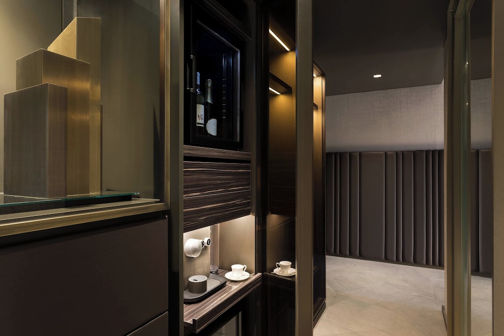 The Pantheon Iconic Rome Hotel, Autograph Collection 6