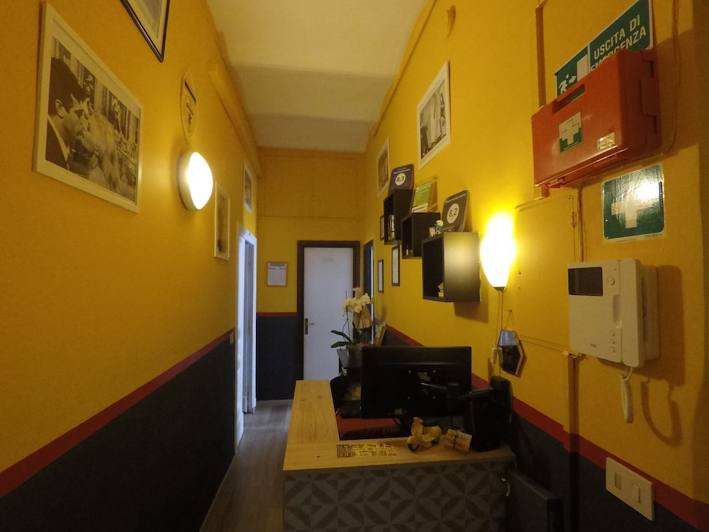 Roman Holidays Hostel 2