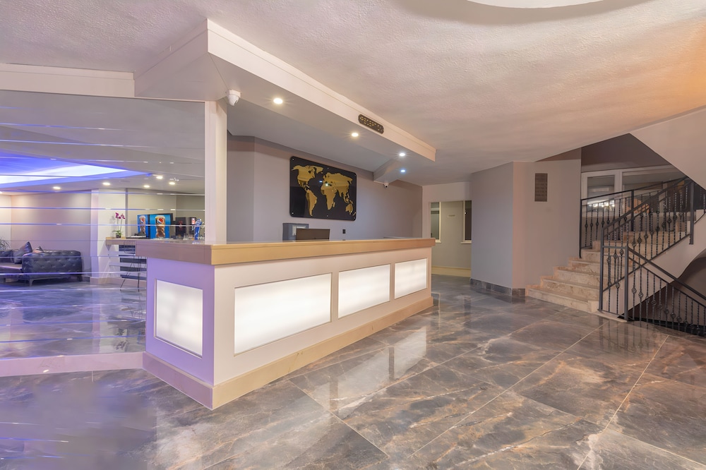 Akdora Elite Hotel 3