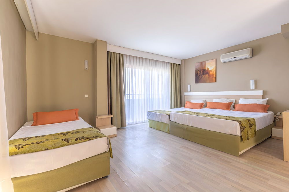 Akdora Elite Hotel 18