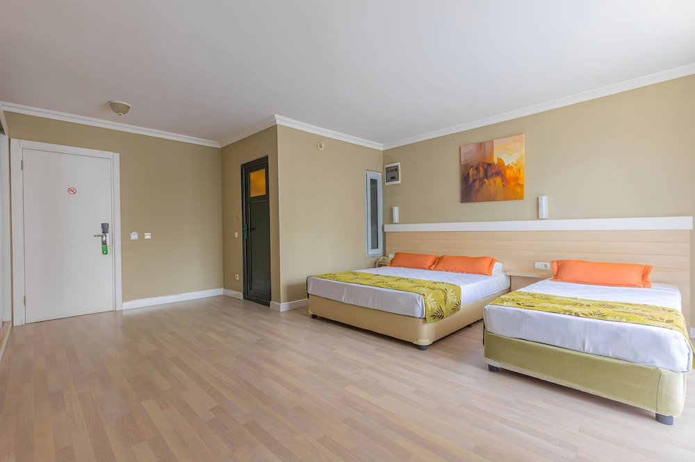 Akdora Elite Hotel 16