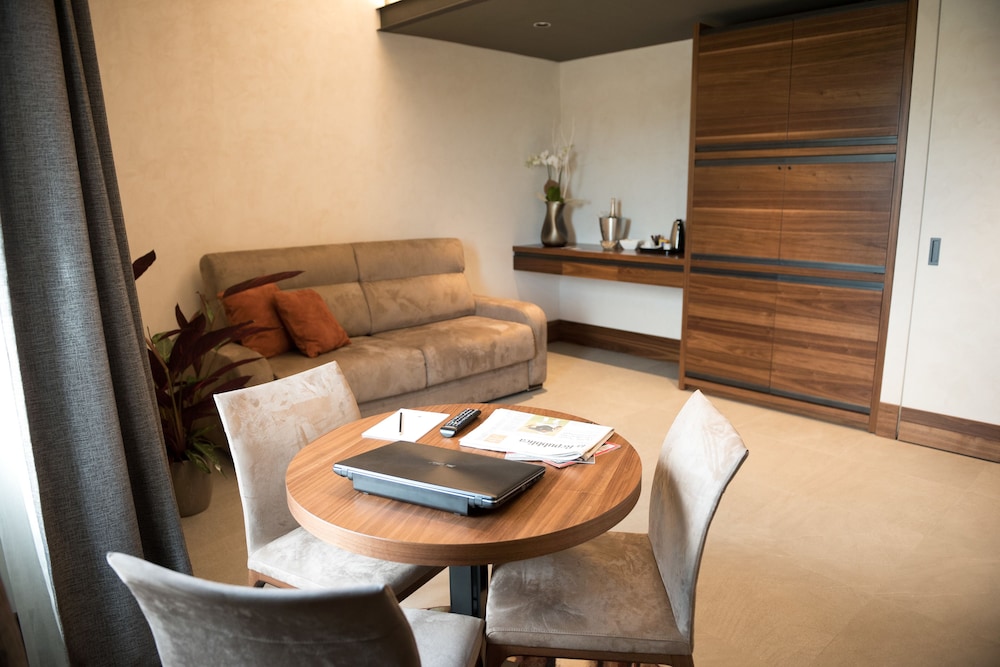 Gasometer Urban Suites 16