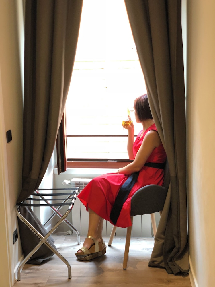 Trevi Portrait 5