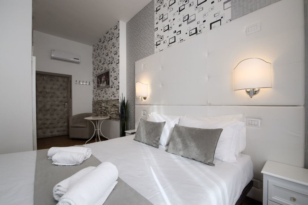 Domus Pietro Inn 4