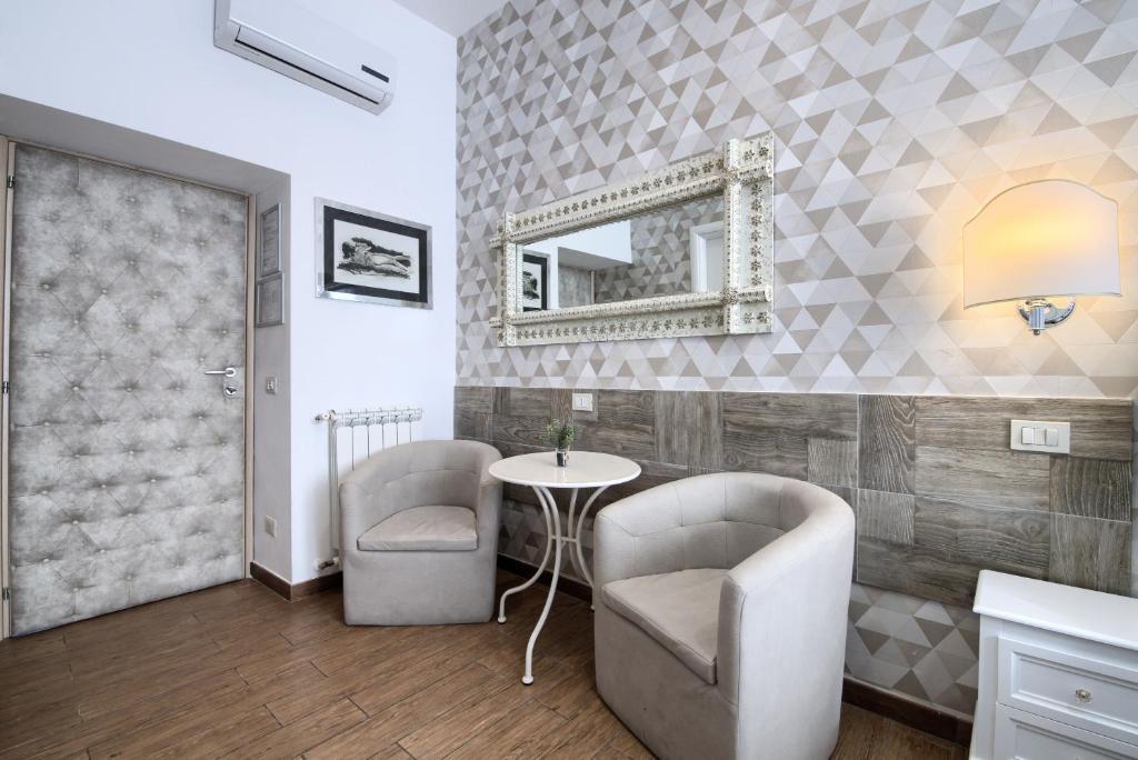 Domus Pietro Inn 10