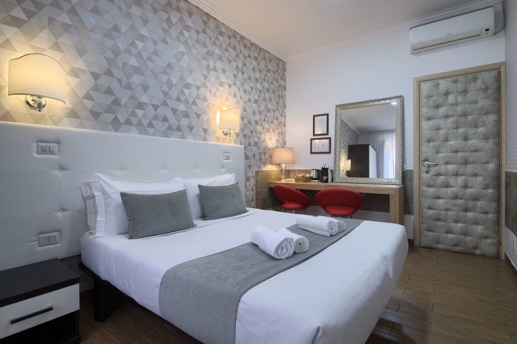 Domus Pietro Inn 11