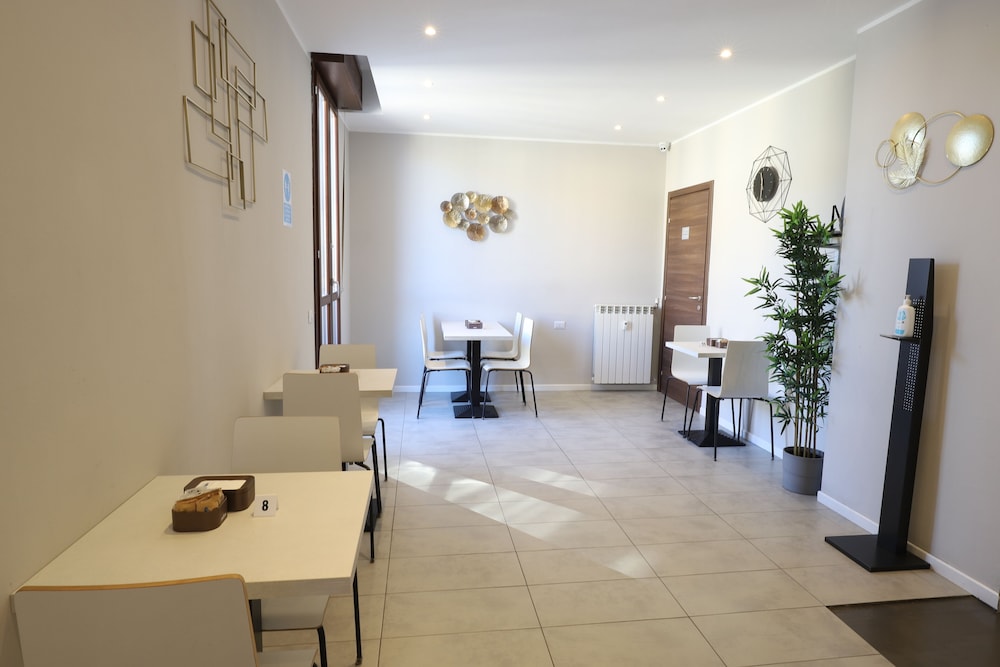 Golden Milano Hotel 22