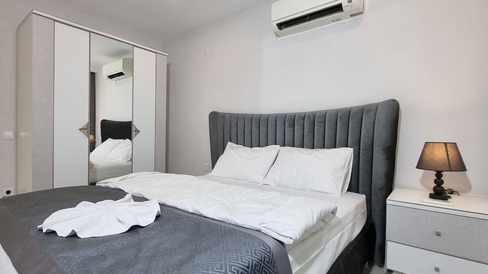 Elite City 3 Luxury Residence 2