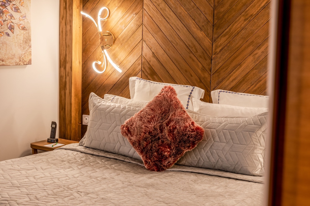 Parkhouse Boutique & Spa 12
