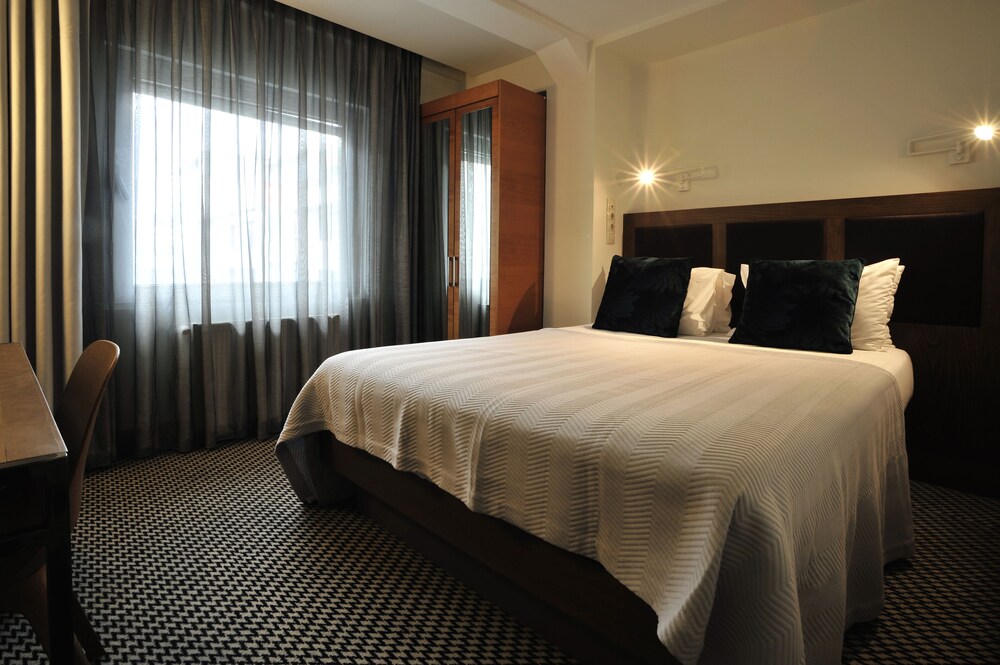 Parkhouse Boutique & Spa 9