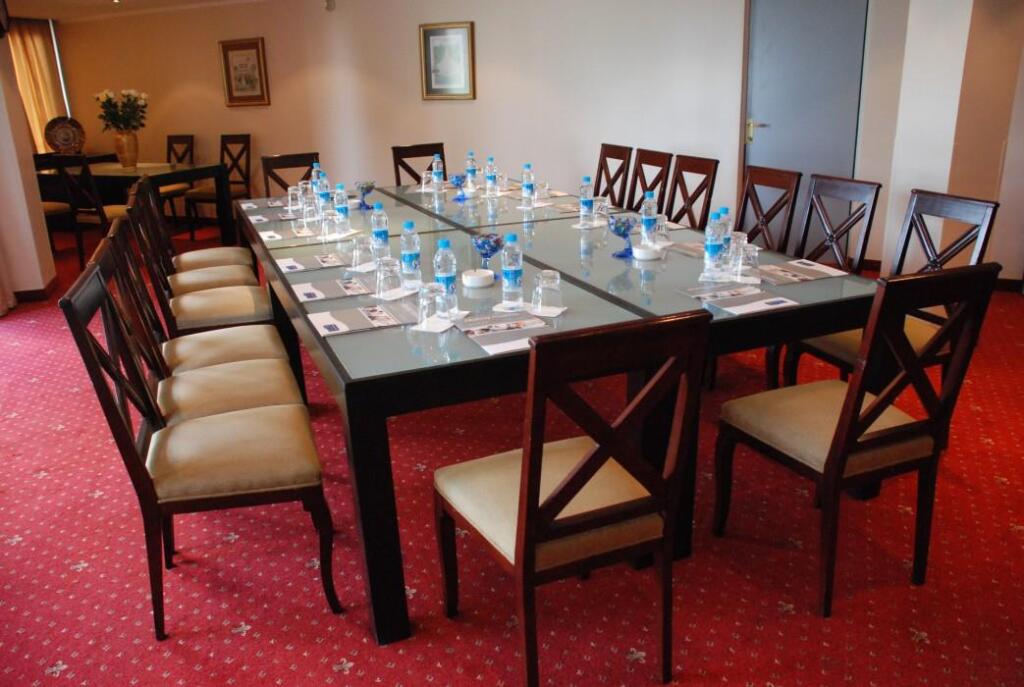 Ataköy Marina Hotel 11