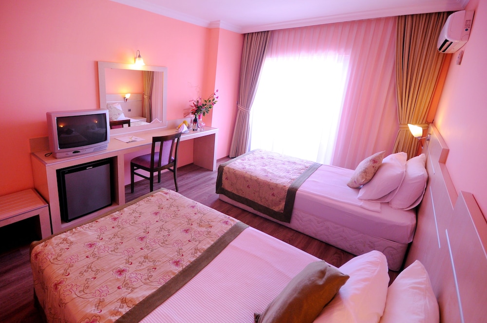 Sun Beach Hill Hotel 7