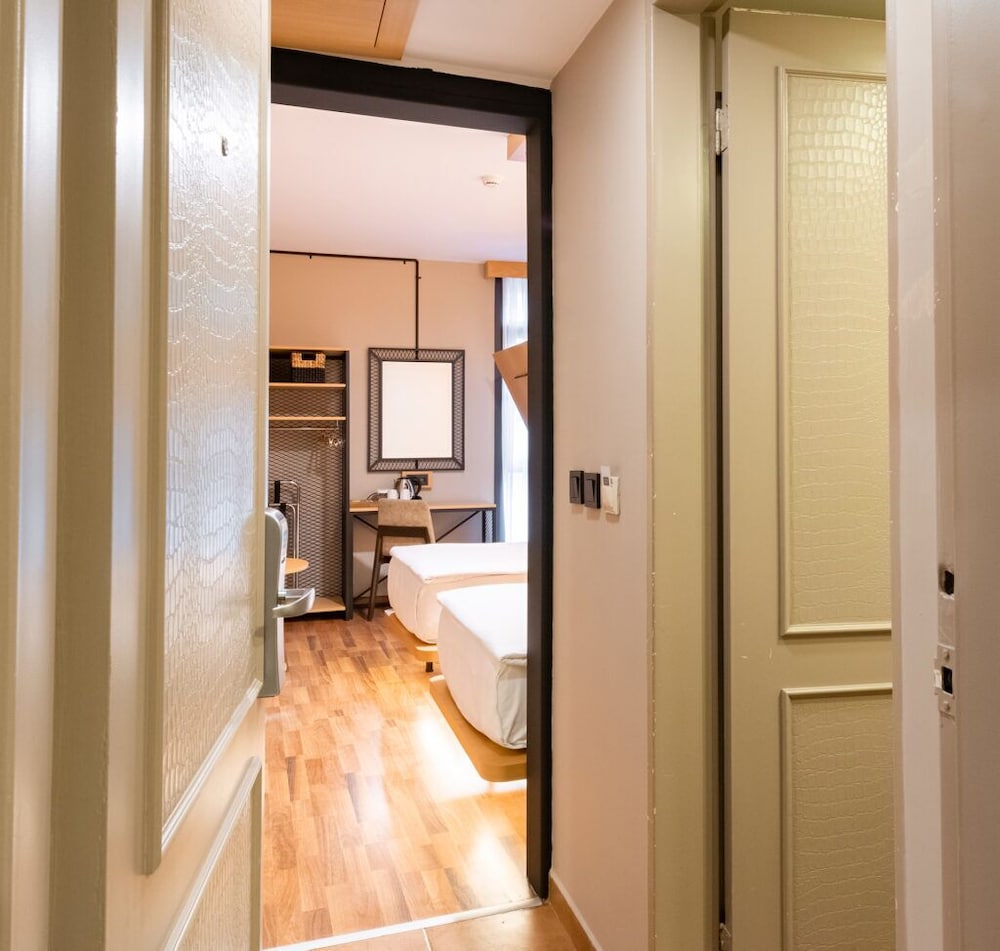 Antik Hotel Istanbul 17