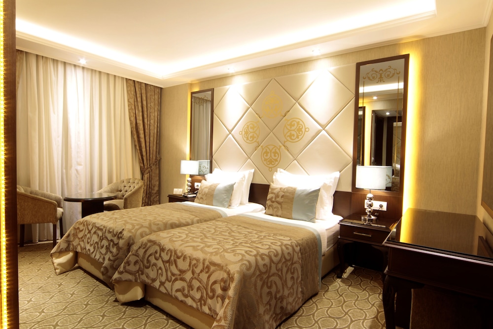 The Parma Hotel Downtown 6