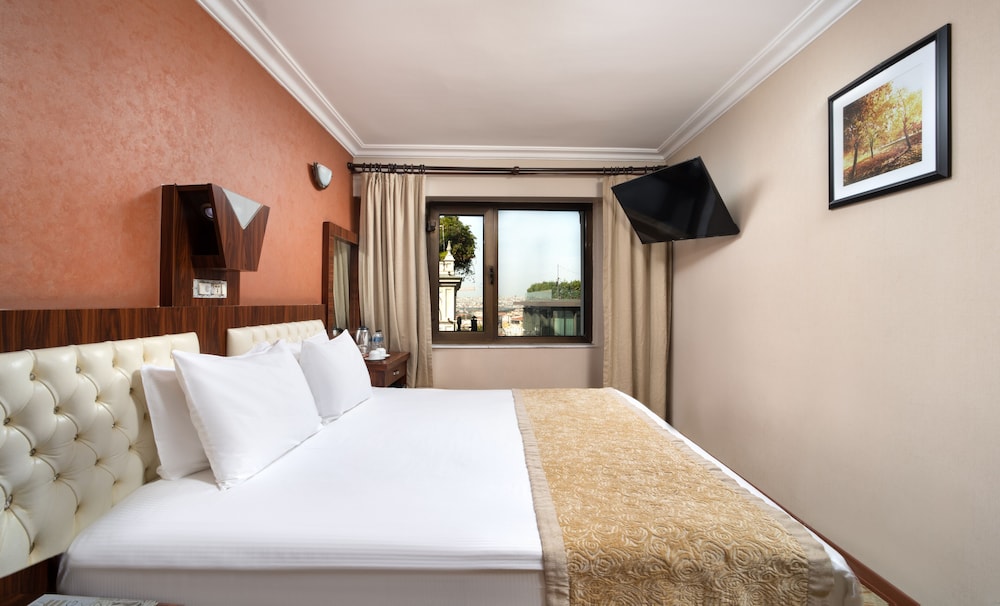 Elan Hotel 10