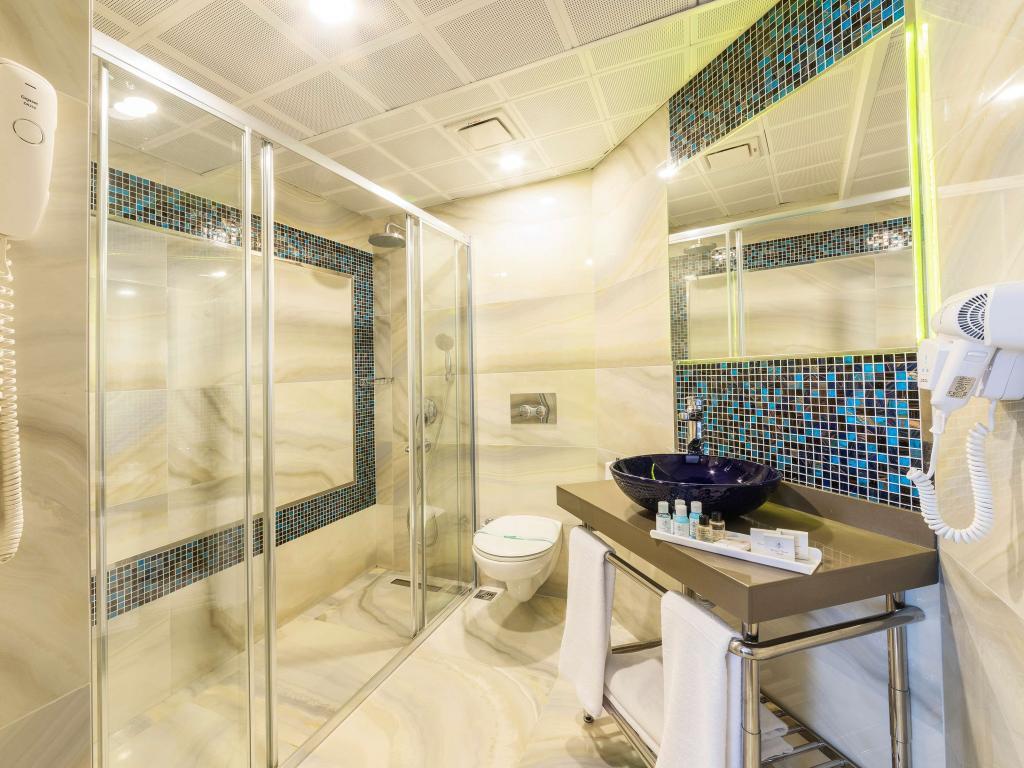 Grand Yavuz Hotel 5