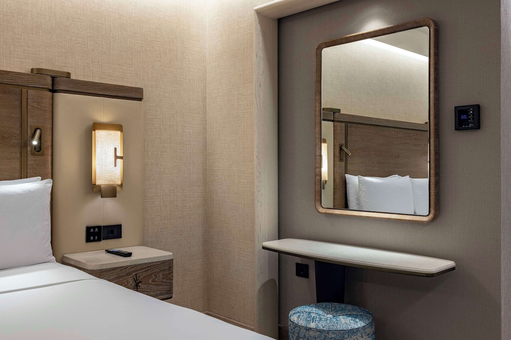 Hilton Istanbul Bosphorus 23