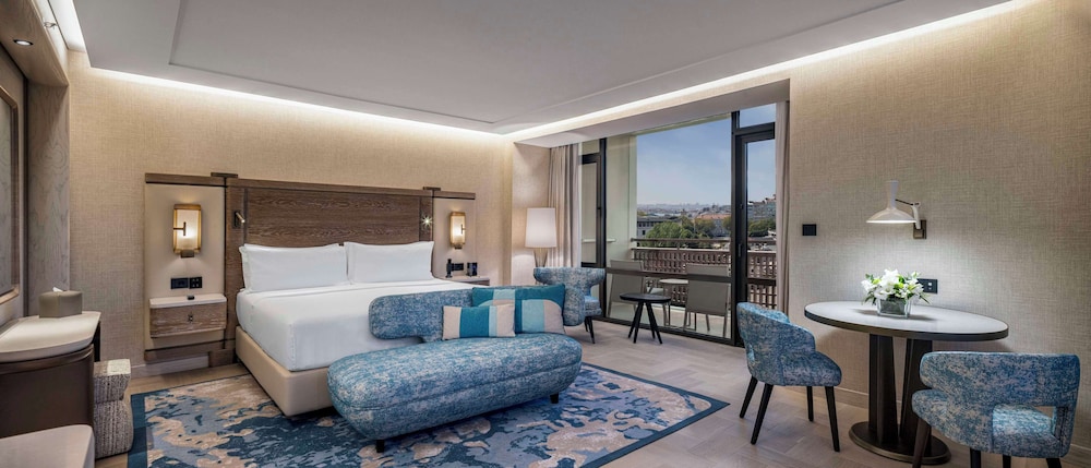 Hilton Istanbul Bosphorus 12