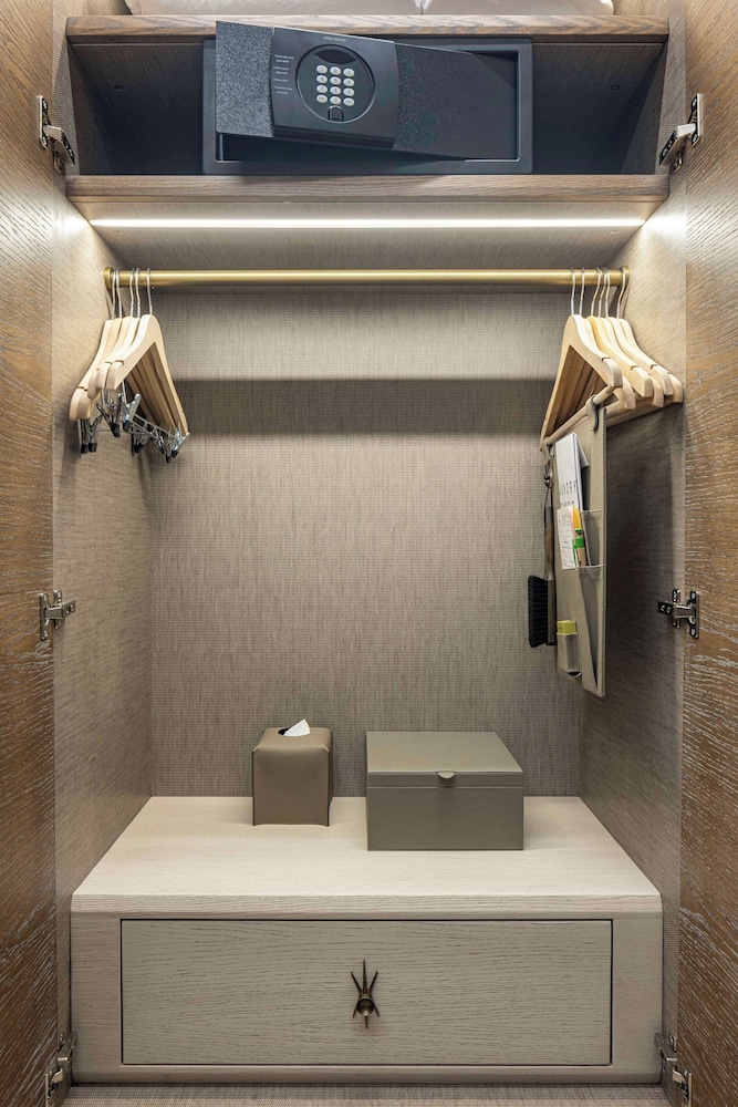Hilton Istanbul Bosphorus 21