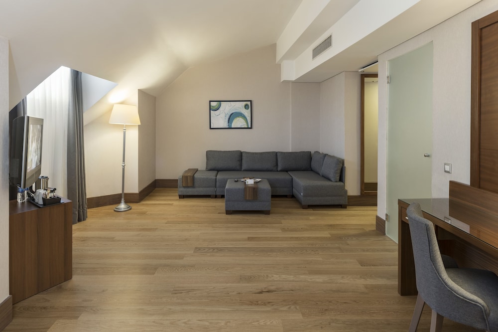 Holiday Inn Istanbul - Old City 3