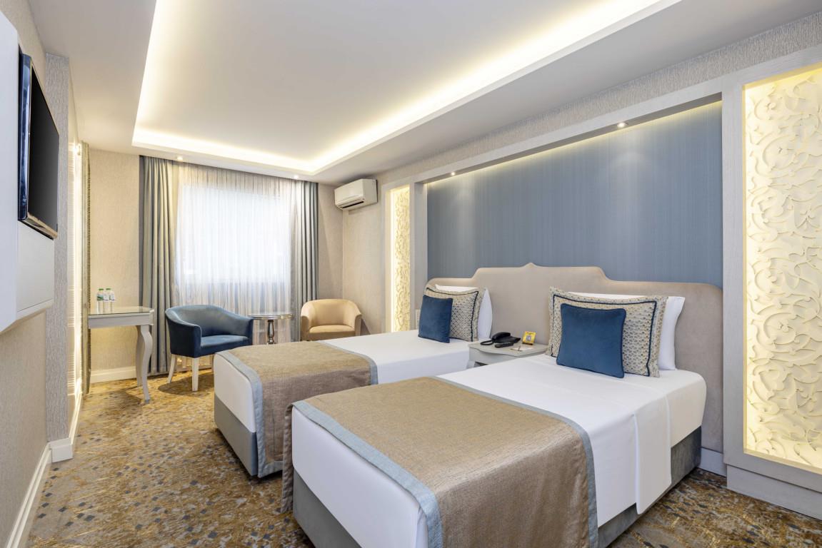 AHC Old City Hotel 5