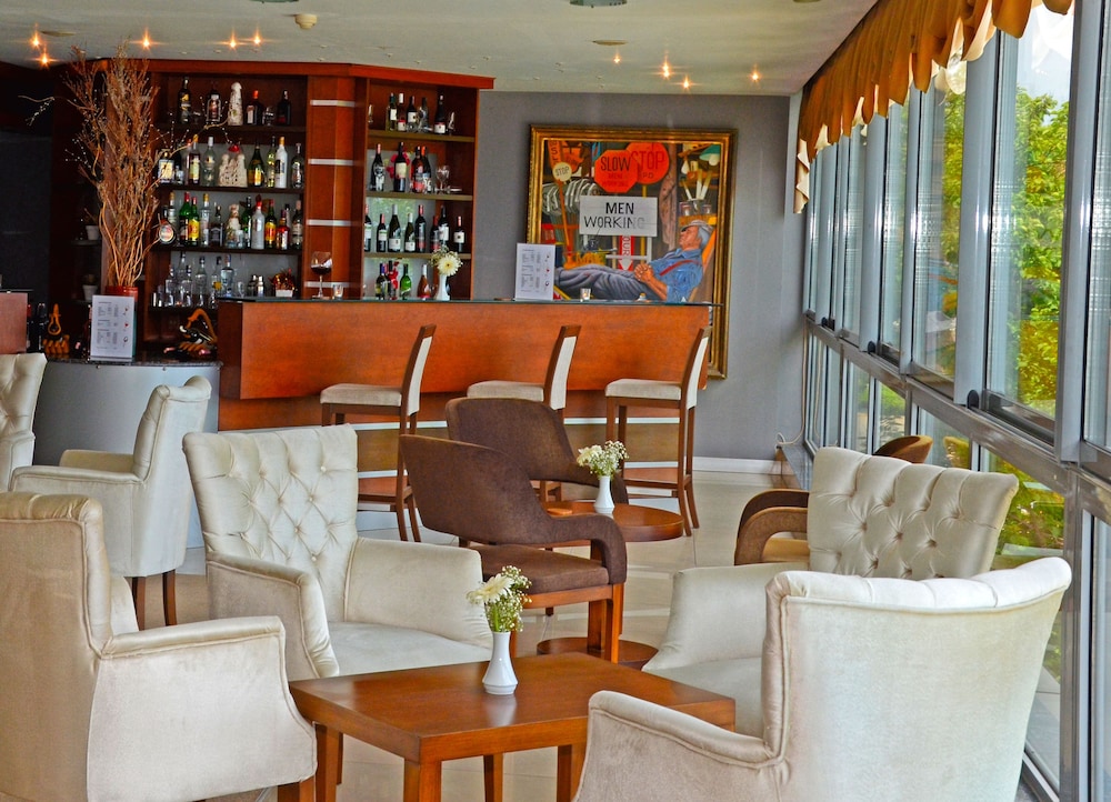 Lara Hotel 21