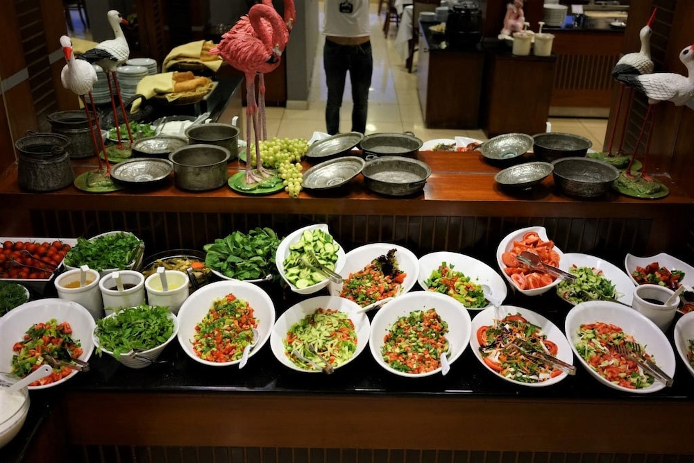 Lara Hotel 19