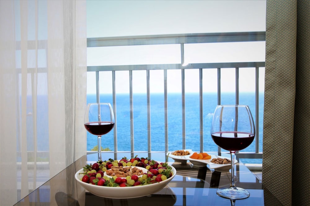 Lara Hotel 10