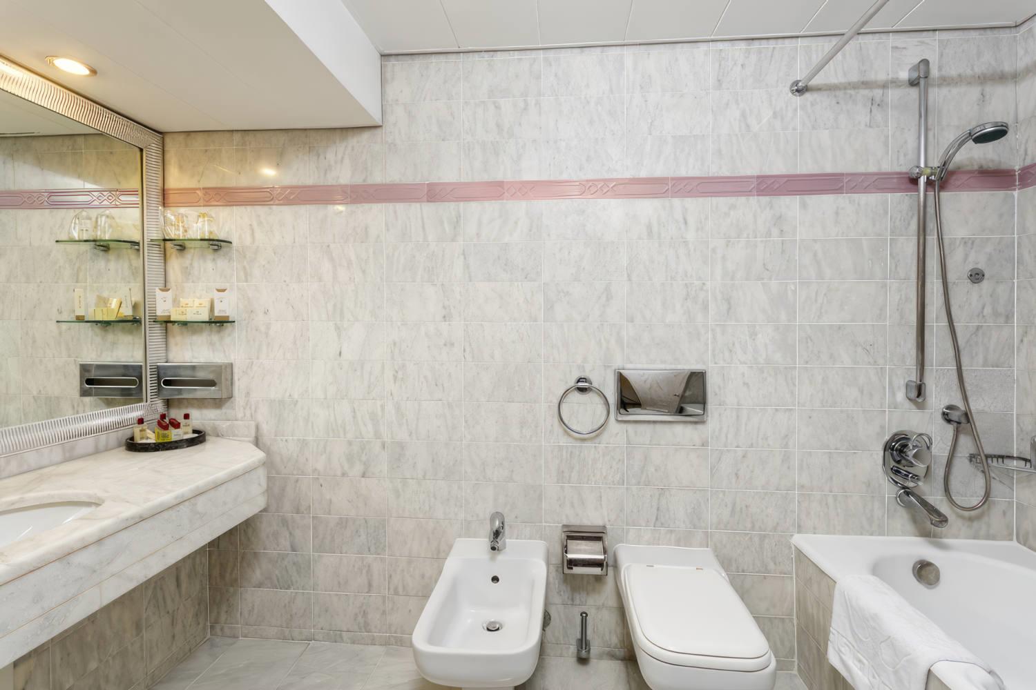 Ozkaymak Falez Hotel 11