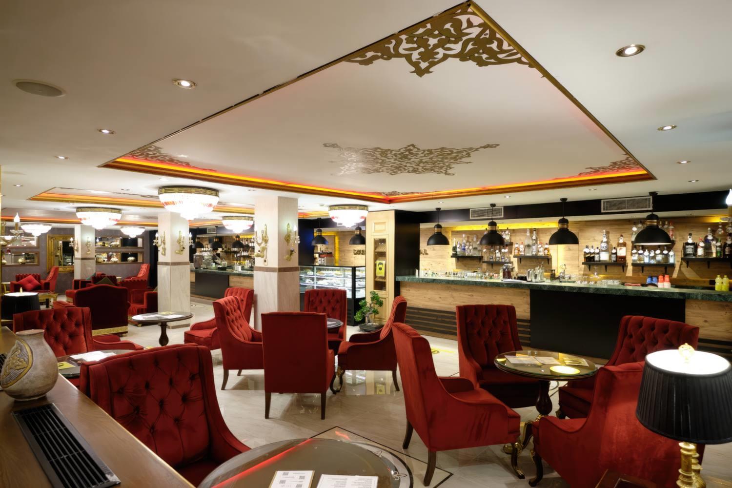 Club Hotel Sera 11