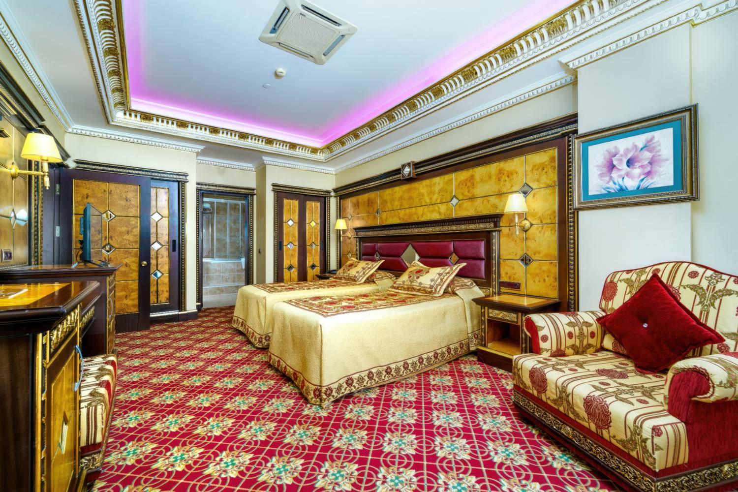 Club Hotel Sera 21