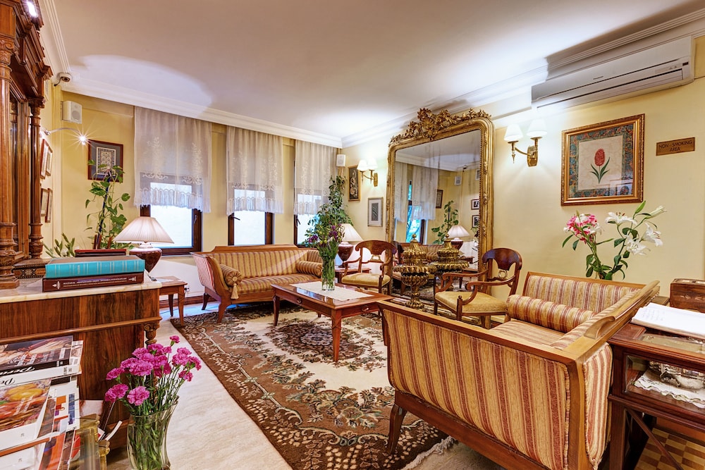Arena Hotel 6