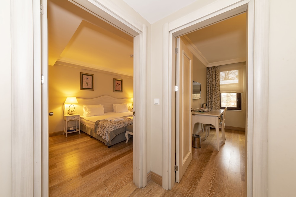 Arena Hotel 12