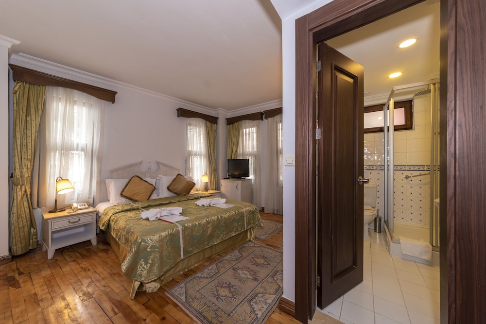 Arena Hotel 24