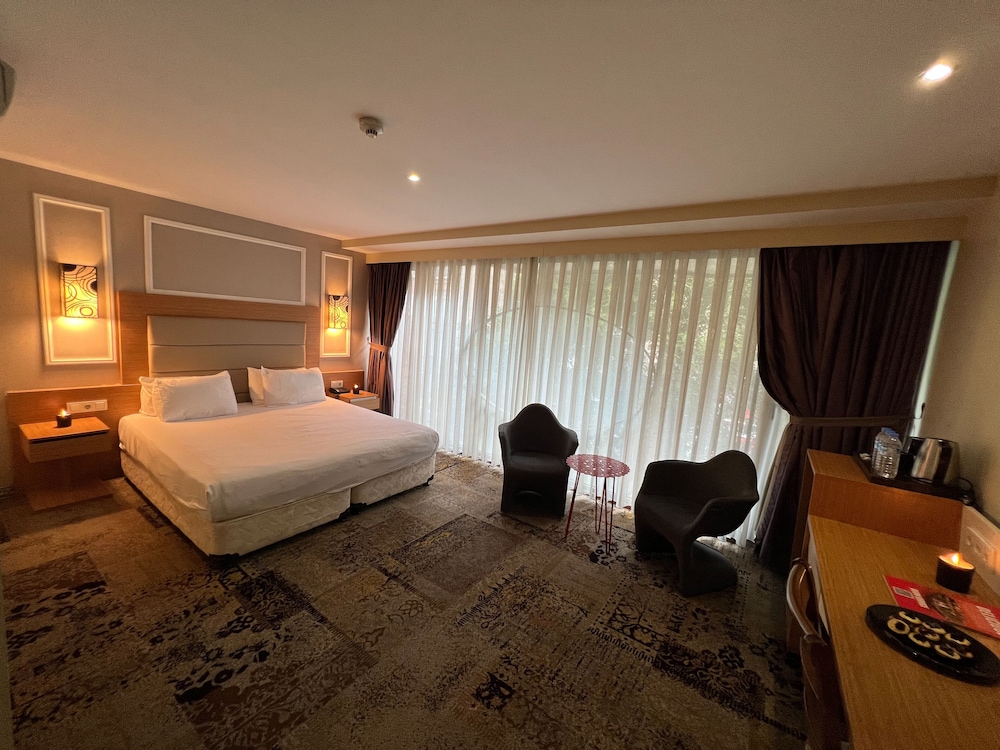 All Seasons Hotel Istanbul 3