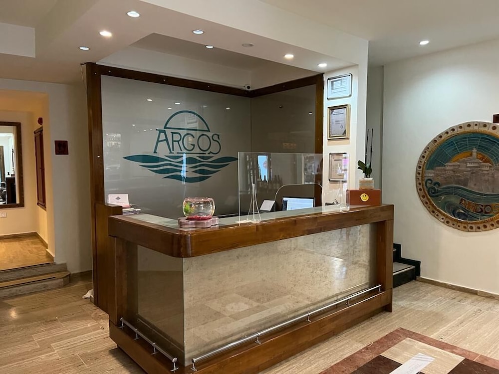 Argos Hotel 11