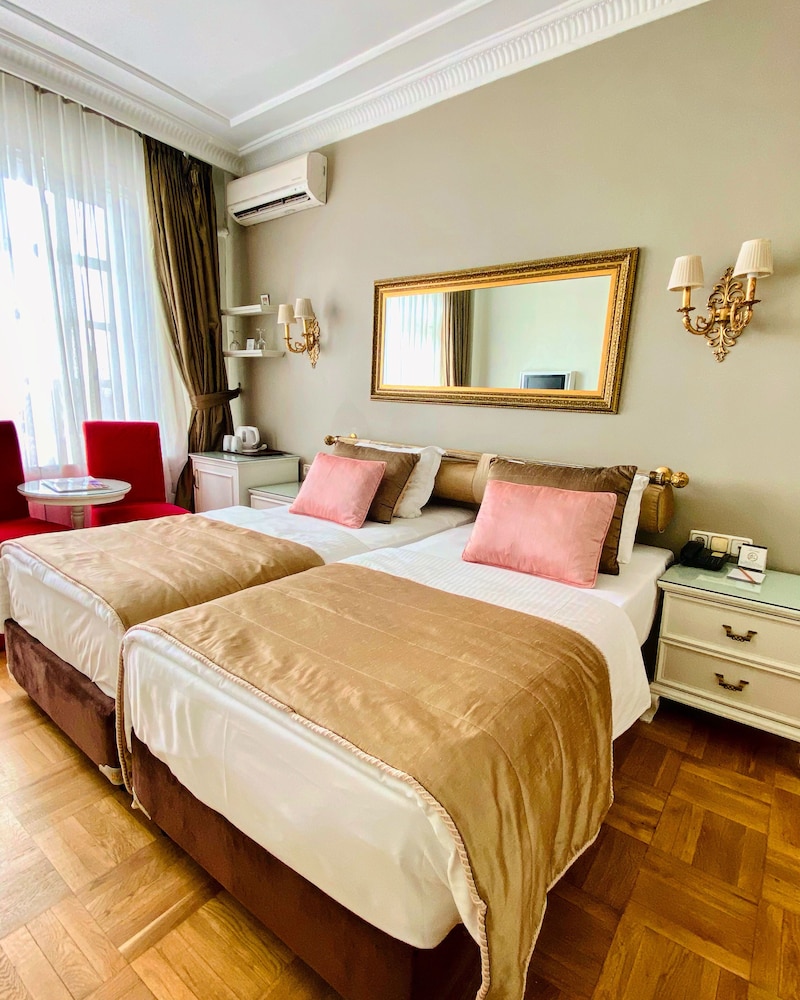 Avicenna Hotel 16